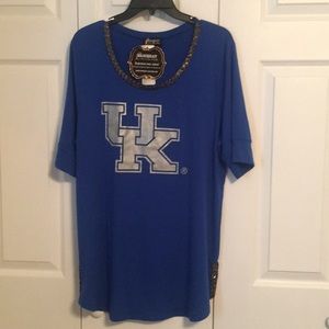 NWT UK Wildcats dressy top